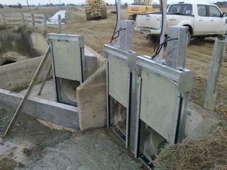 Irrigation Gates